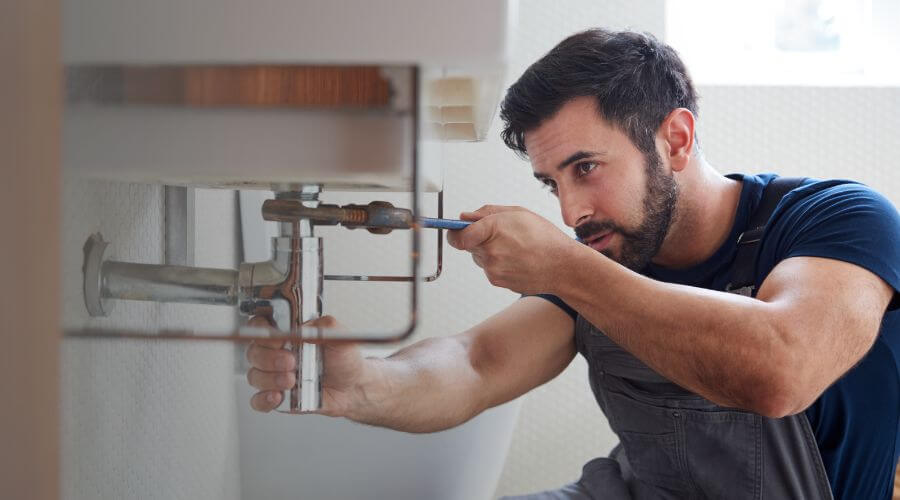 Professional sink repair services in Scotland, AR